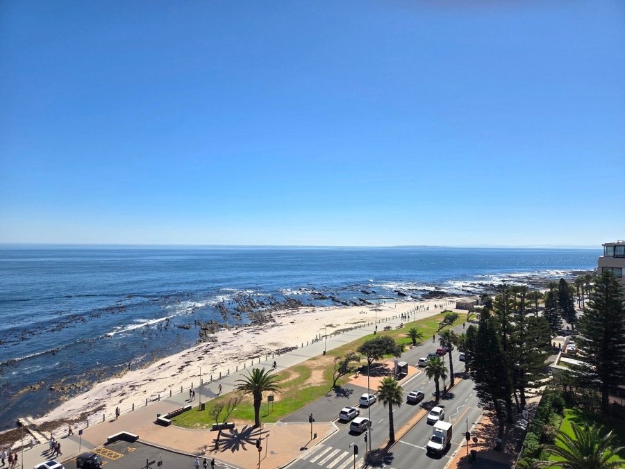 To Let 2 Bedroom Property for Rent in Sea Point Western Cape